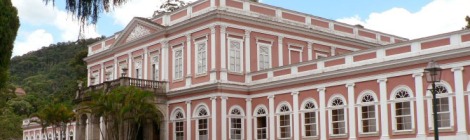 Palácio Imperial [By Alexandre Machado [2], modified by Fulviusbsas, via Wikimedia Commons]